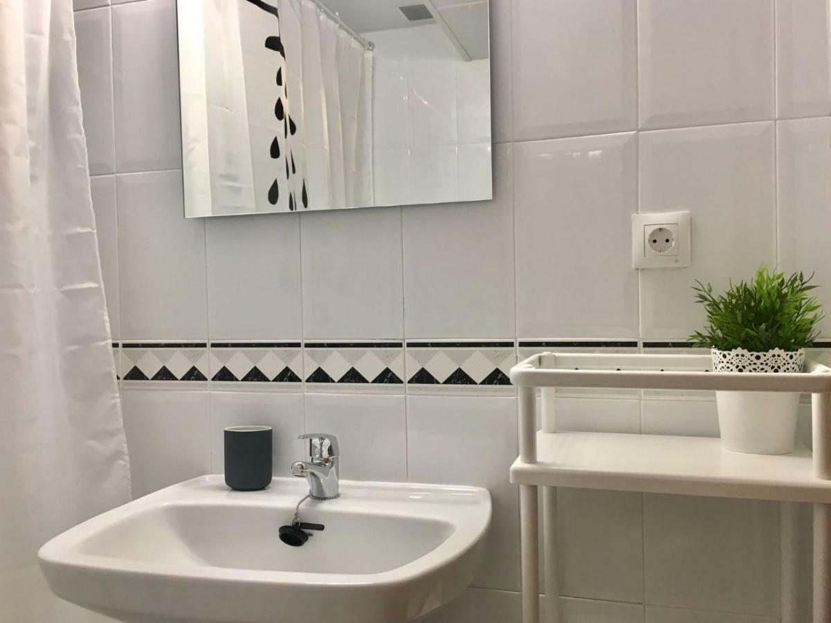 Gran Apartamento Familiar, Amigos O Trabajo Málaga Exterior foto